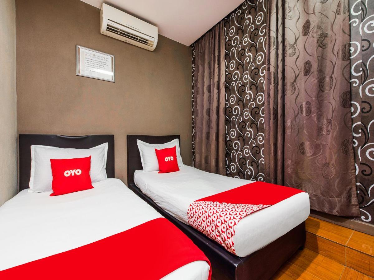 Oyo 44123 Hotel Al-Saif Kuala Kerai Esterno foto
