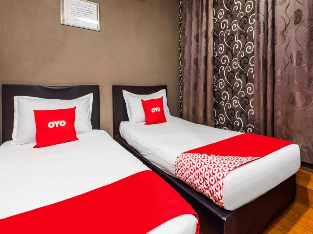 Oyo 44123 Hotel Al-Saif Kuala Kerai Esterno foto