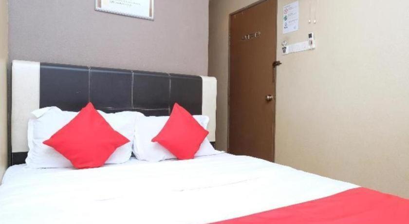 Oyo 44123 Hotel Al-Saif Kuala Kerai Esterno foto