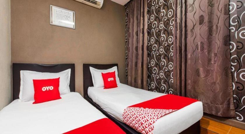 Oyo 44123 Hotel Al-Saif Kuala Kerai Esterno foto