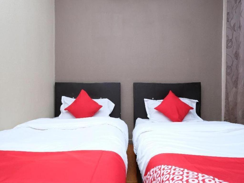 Oyo 44123 Hotel Al-Saif Kuala Kerai Esterno foto